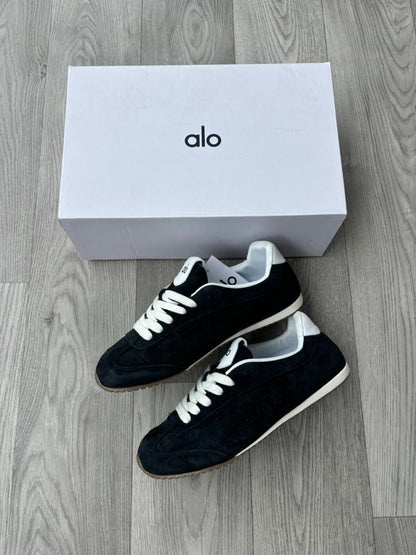 Alo Yoga Sunset Sneakers