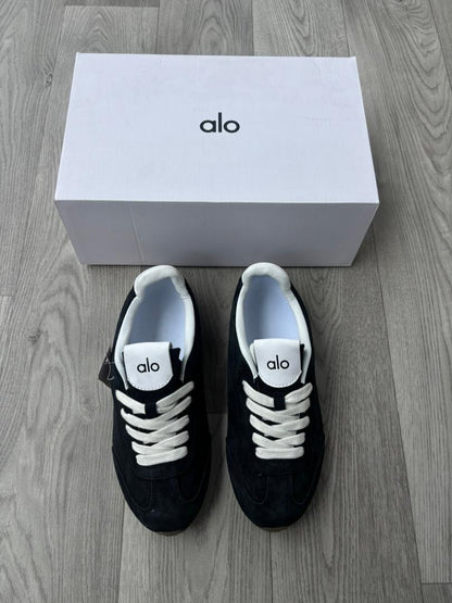 Alo Yoga Sunset Sneakers