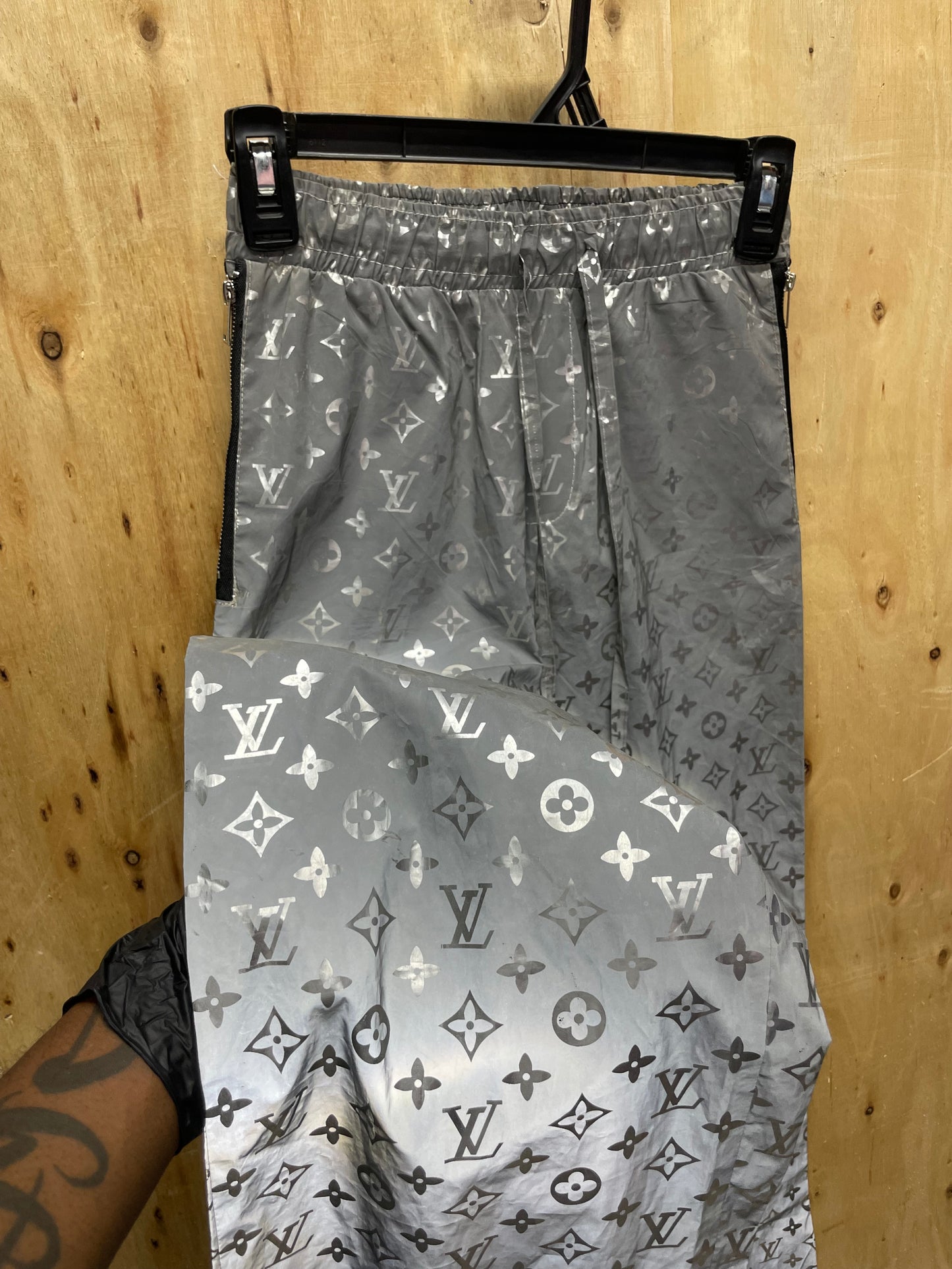 Louis Vuitton Track