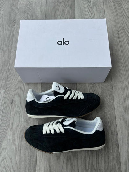 Alo Yoga Sunset Sneakers